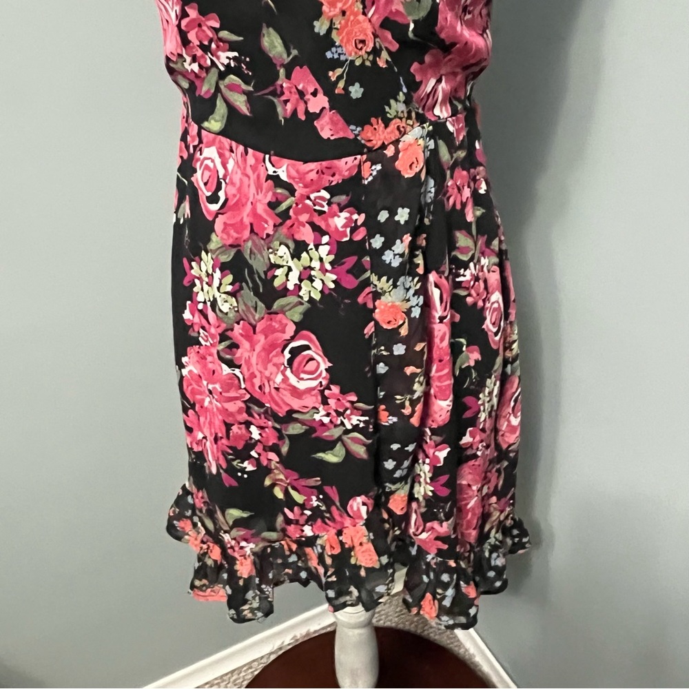 BAND OF GYPSIES Anthropology floral wrap dress sleeveless size small garden girl - Picture 3 of 11